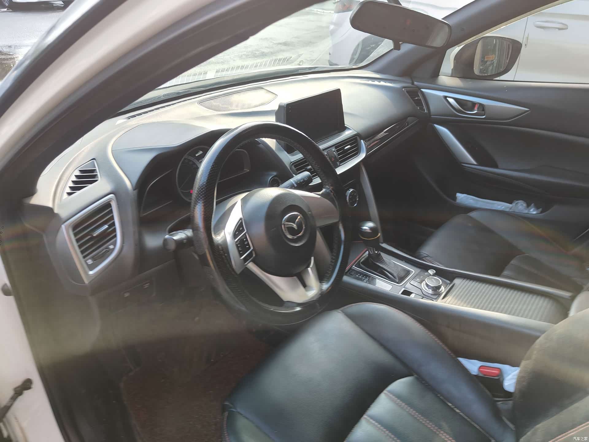 Mazda CX-4, 2017 4