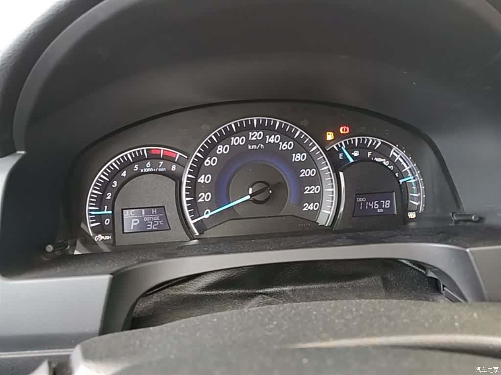 Toyota Camry, 2016 11