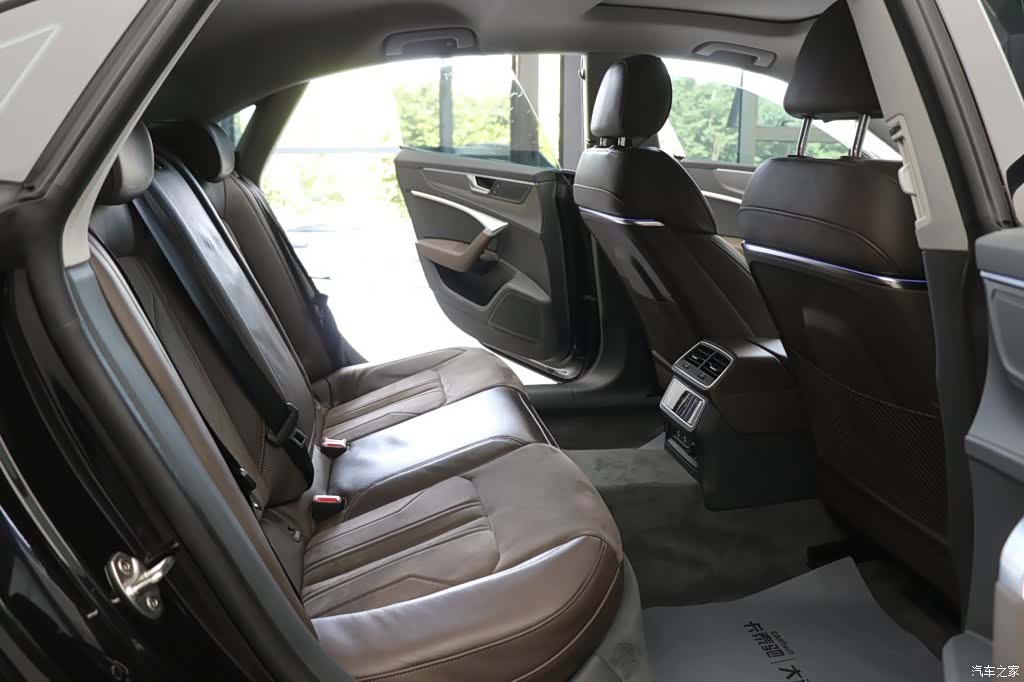 Audi A7L, 2024 24