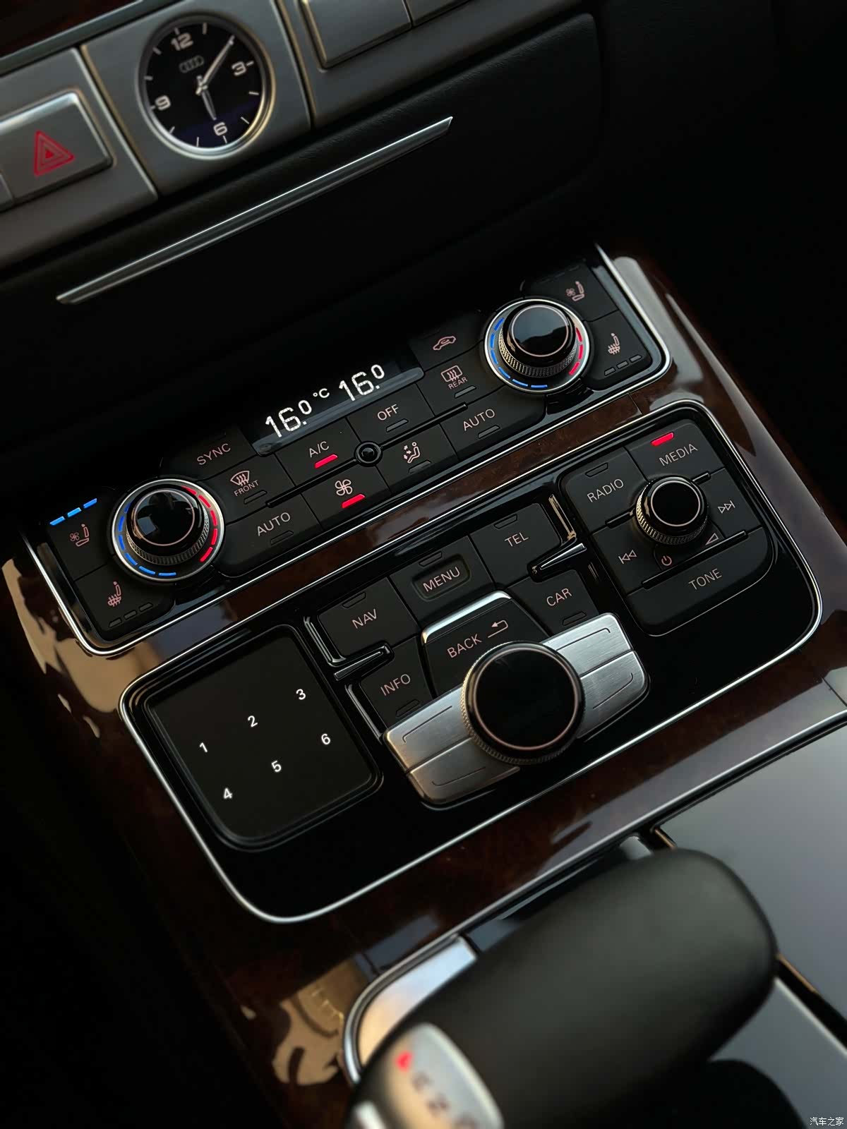 Audi A8L, 2013 10