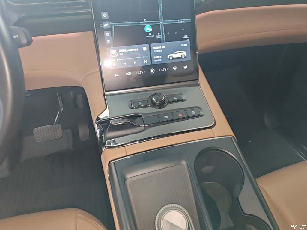 NIO ES6, 2022 14