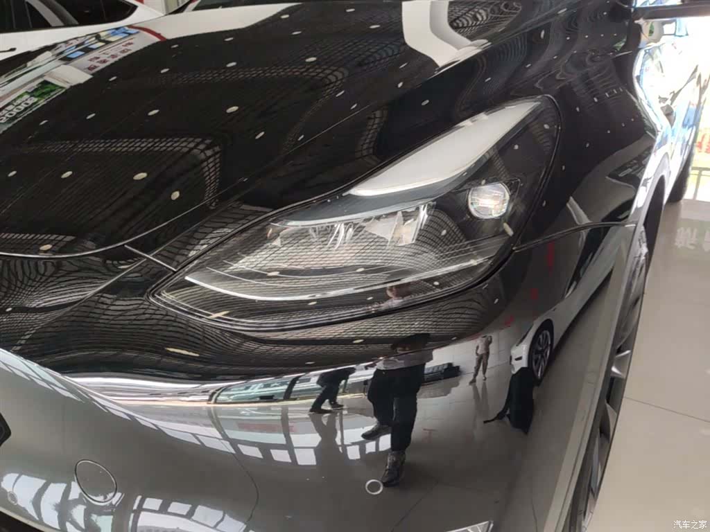 Tesla Model Y, 2024 24