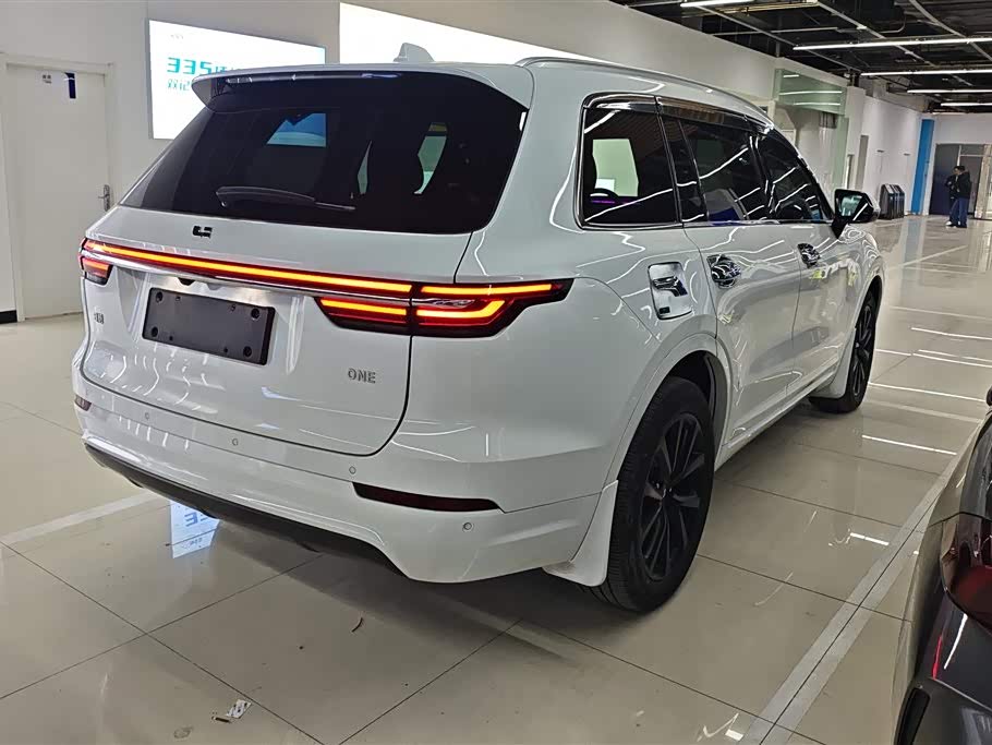 Li Auto Ideal ONE