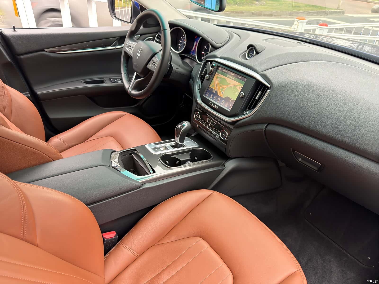 Maserati Ghibli, 2016 13
