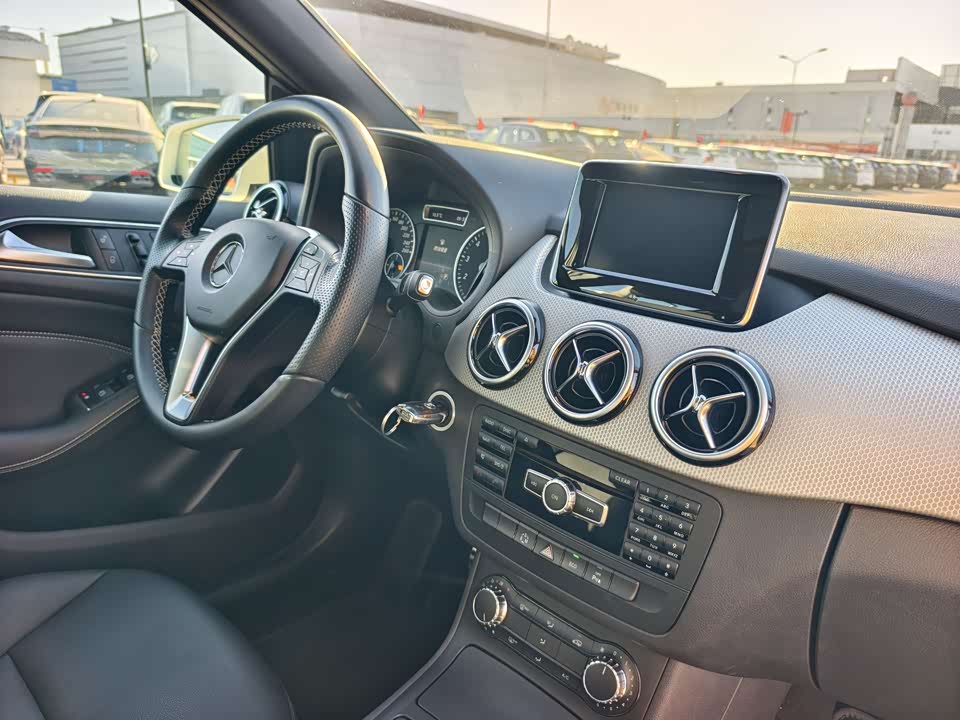 Mercedes-Benz Class B