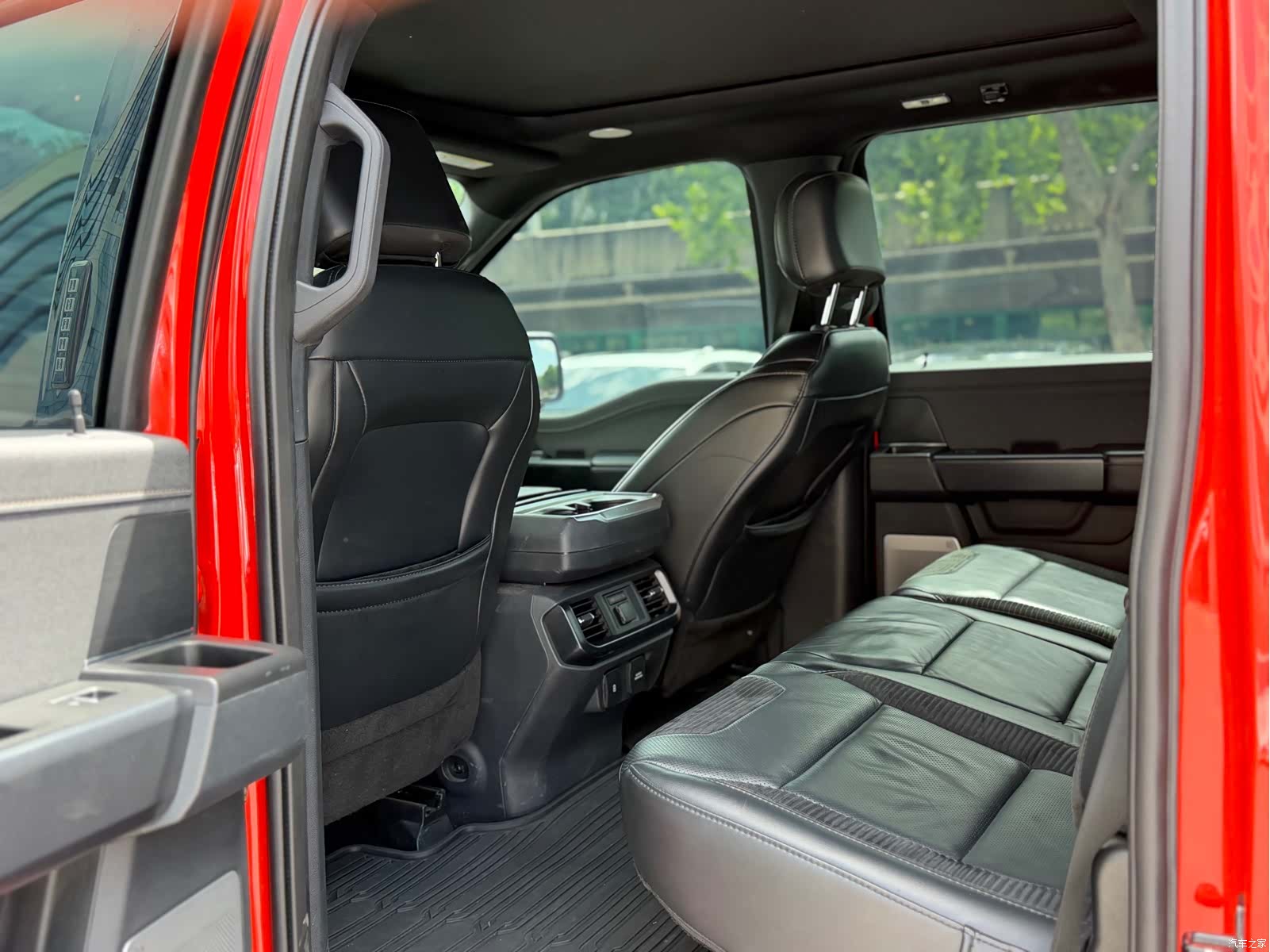 Ford F-150, 2023 7