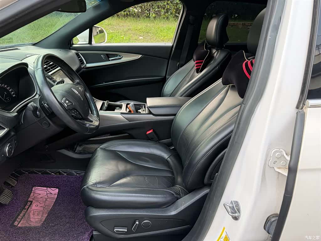 Lincoln MKX, 2019 8