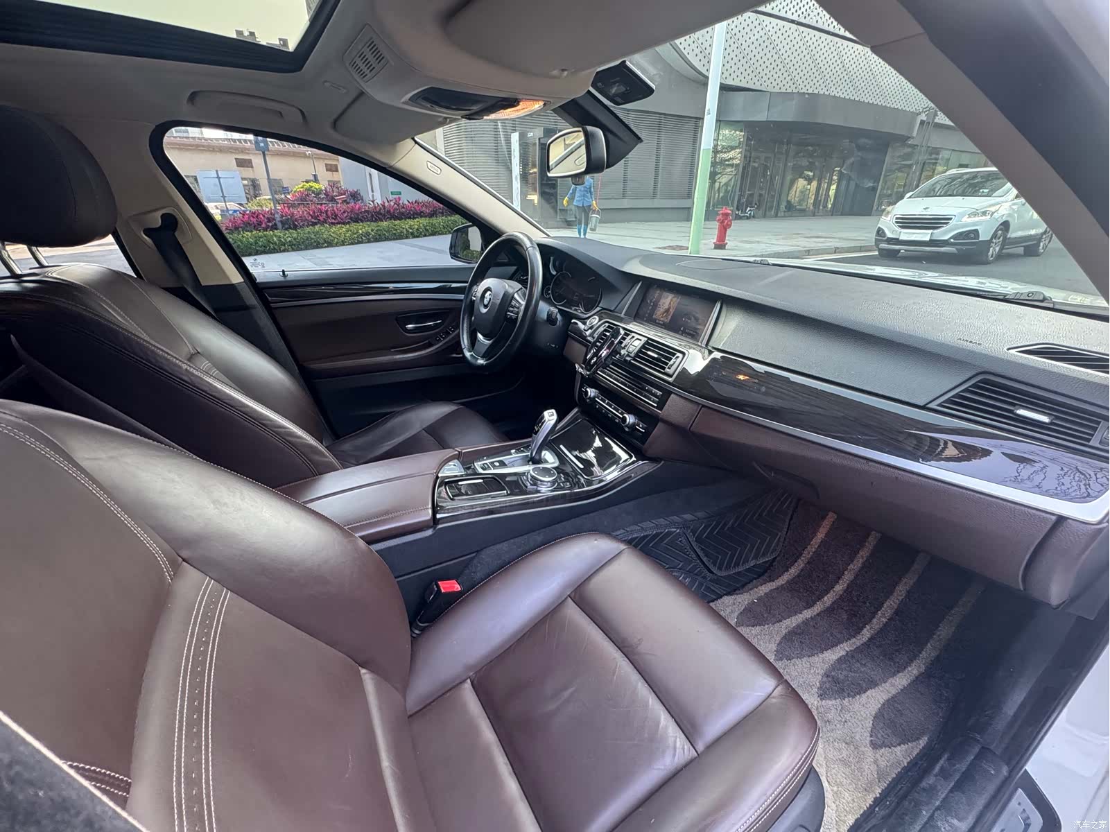 BMW 5 Series, 2015 29
