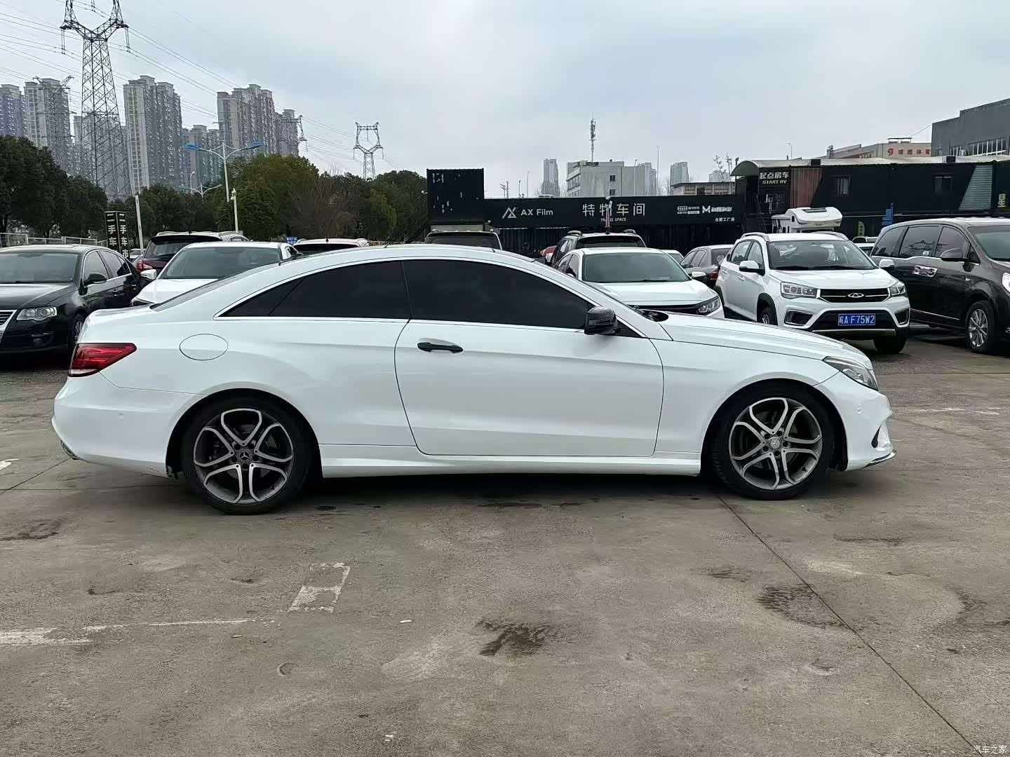 Mercedes-Benz E-Class, 2015 все фото