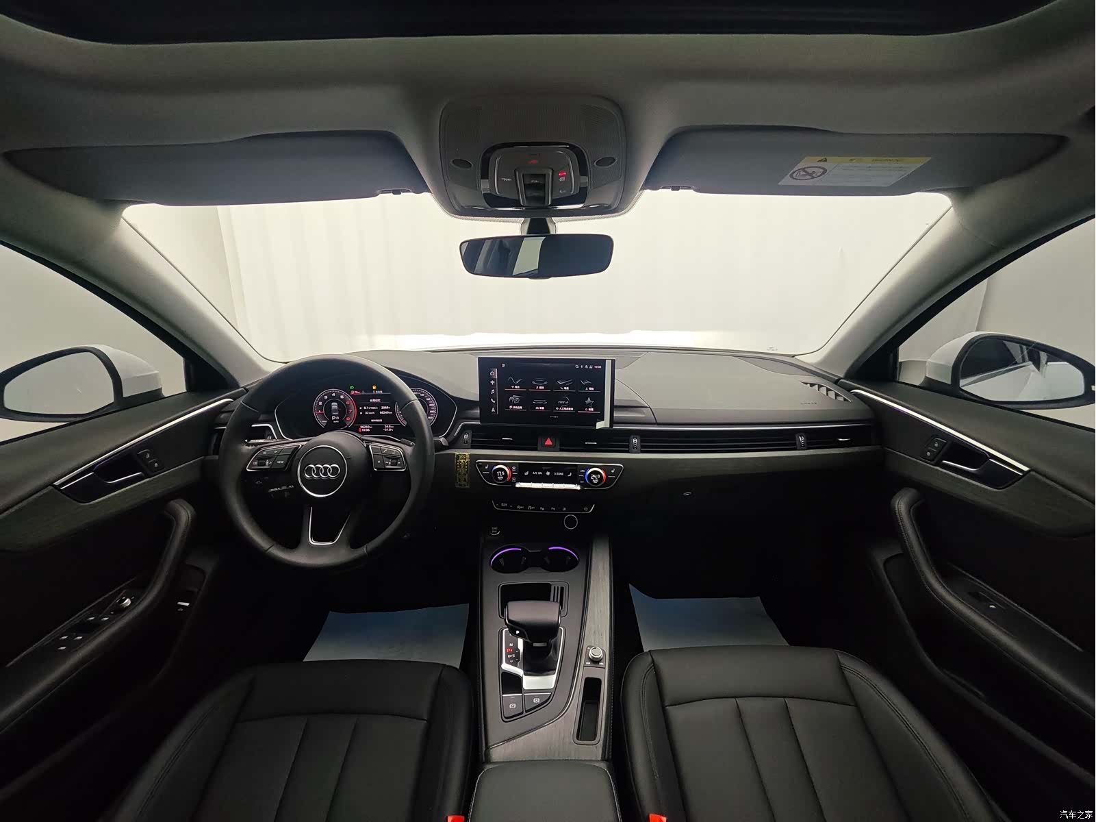 Audi A4L, 2022 23