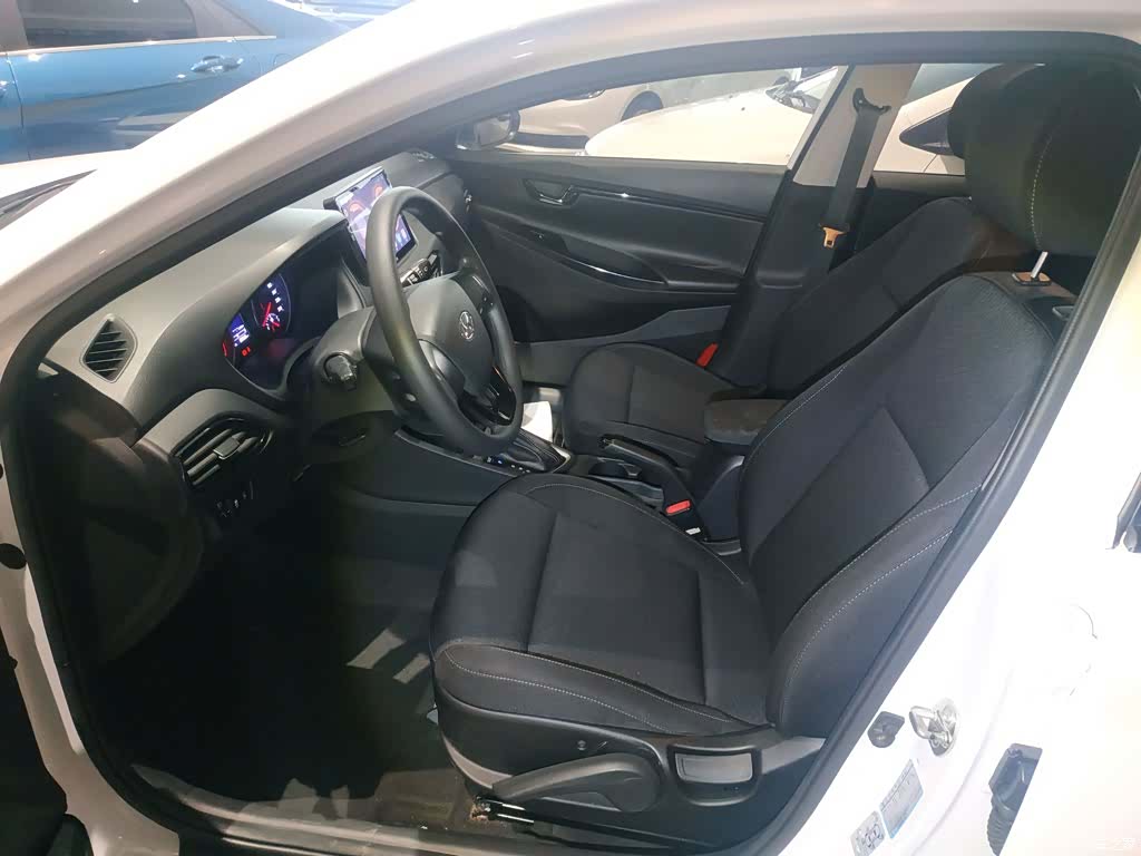 Hyundai GL, 2019 15
