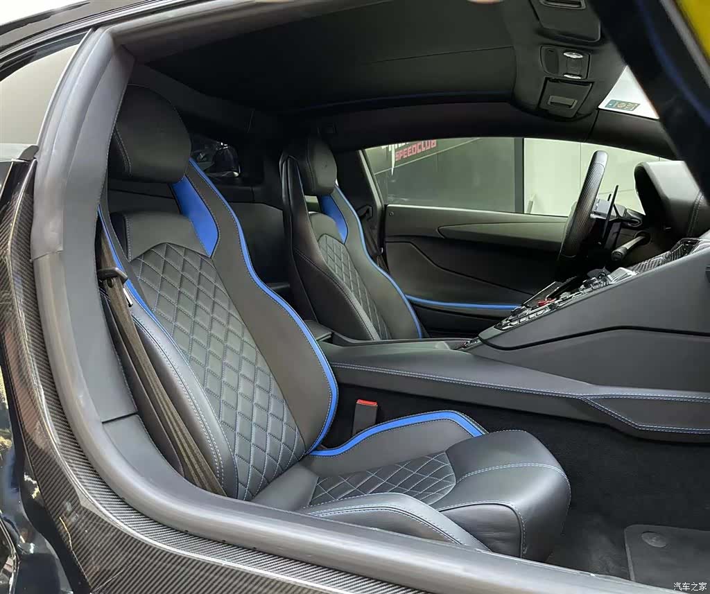 Lamborghini Aventador, 2018 4