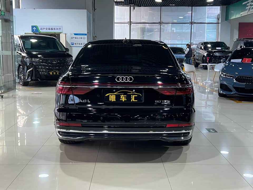 Audi A8