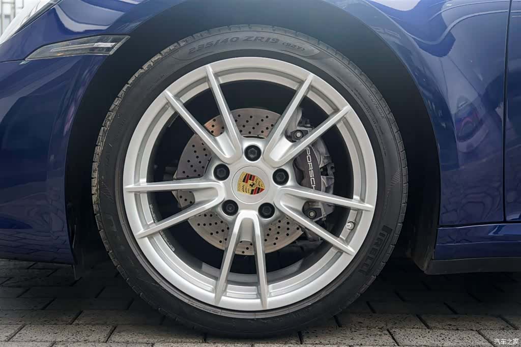 Porsche 911, 2021 10