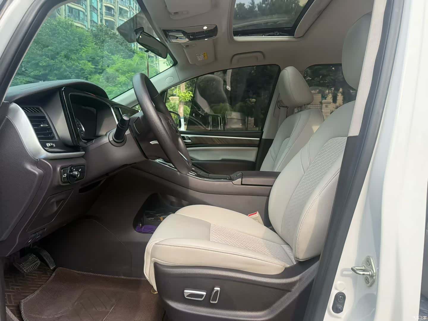 Trumpchi M8, 2023 7