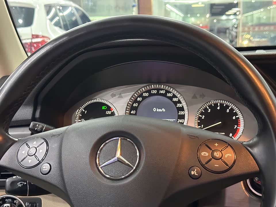 Mercedes-Benz GLK class