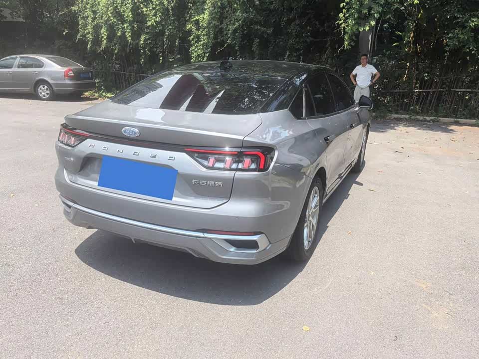 Ford Mondeo Ford Mondeo