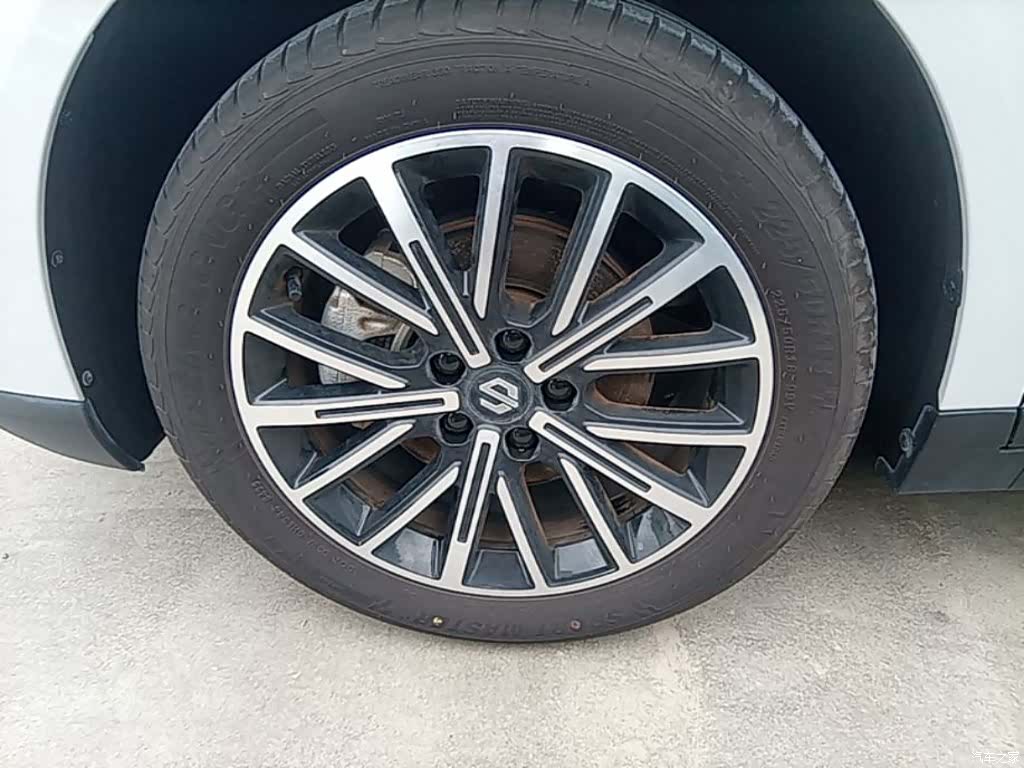 Leapmotor B10, 2025 23