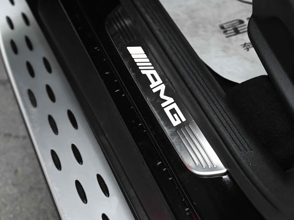 Mercedes-Benz GLC AMG