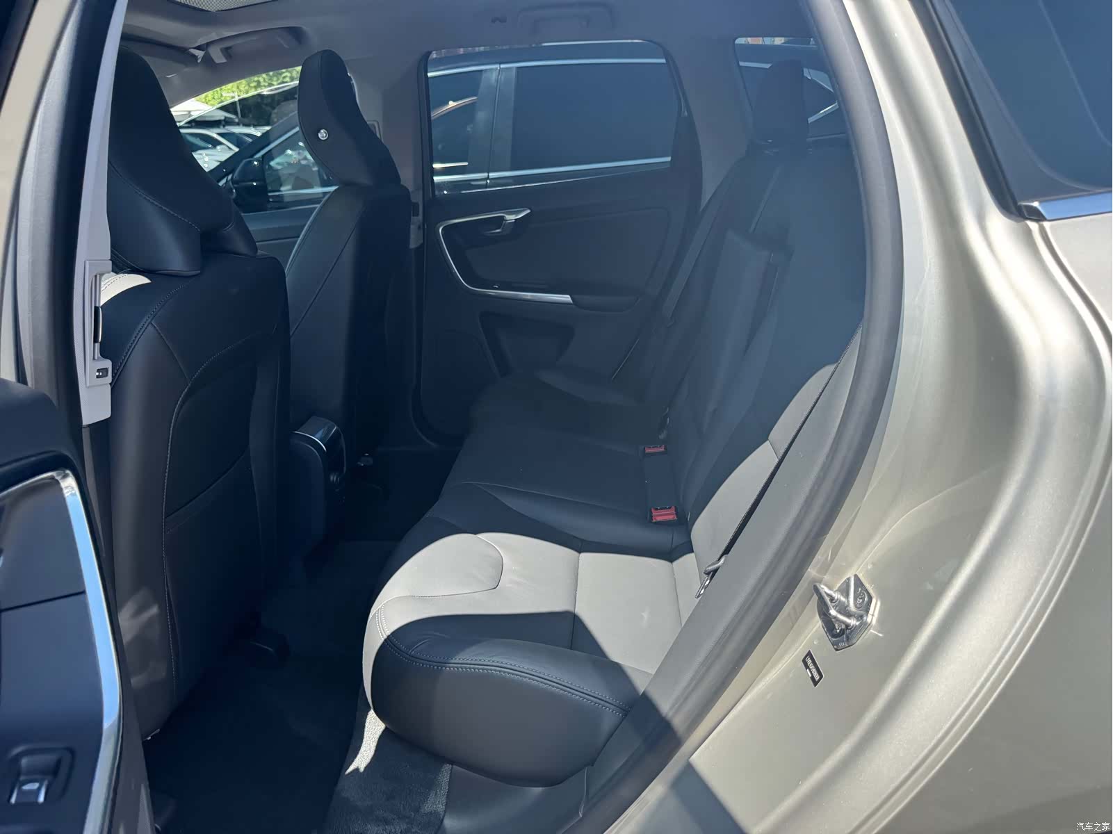Volvo XC60, 2016 9