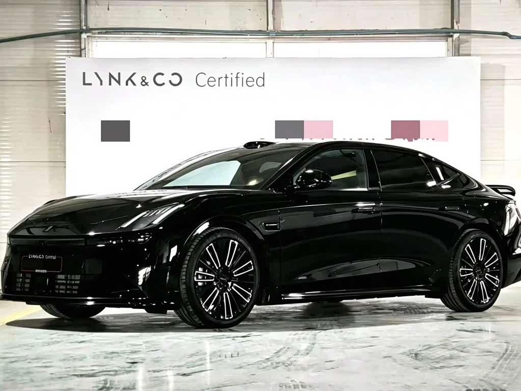 Lynk & Co 10