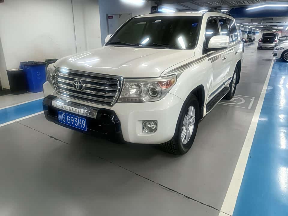 Toyota Land Cruiser