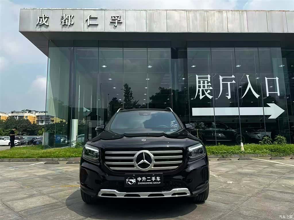 Mercedes-Benz GLB, 2024 2