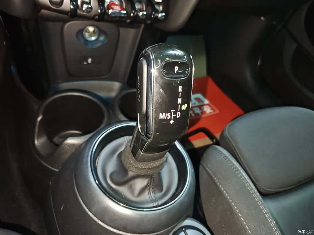 Mini Cooper, 2019 14