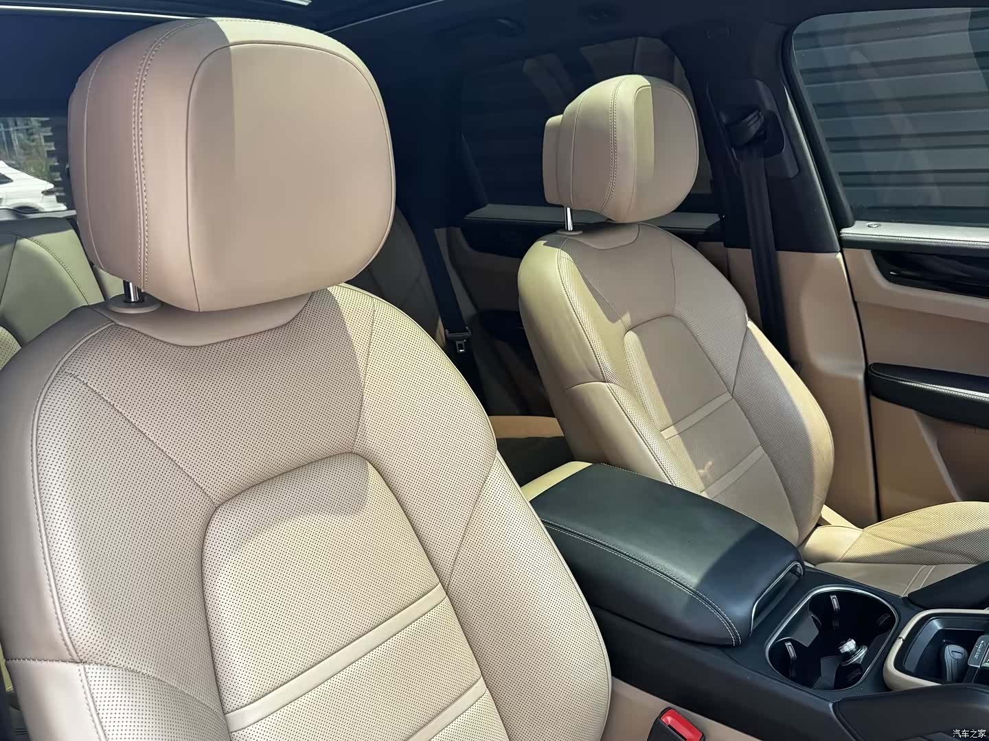 Porsche Cayenne, 2018 9