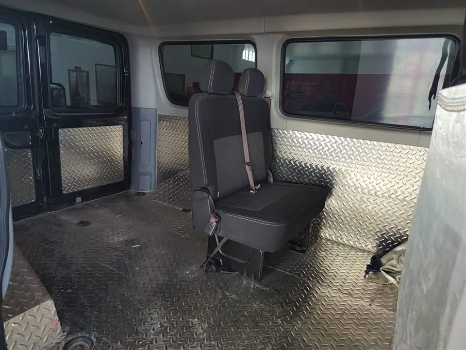 MAXUS Xintu V80
