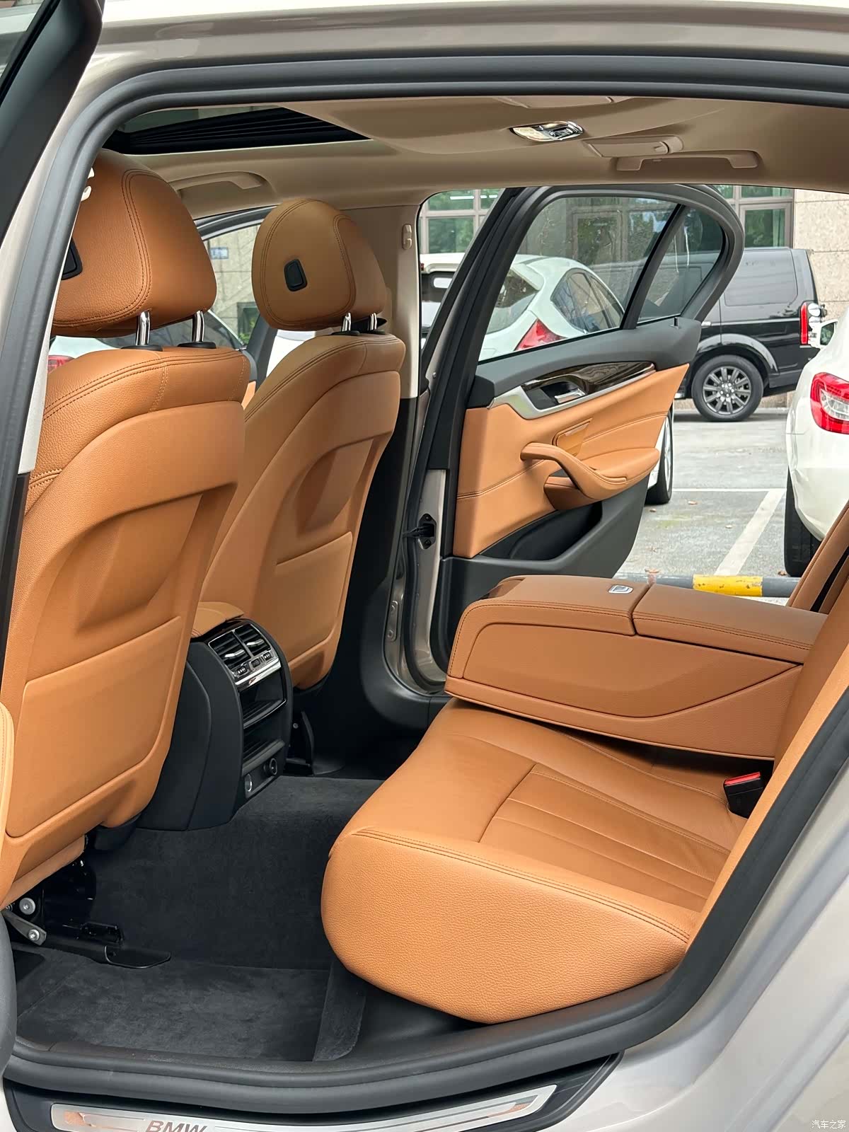 BMW 5 Series, 2018 7
