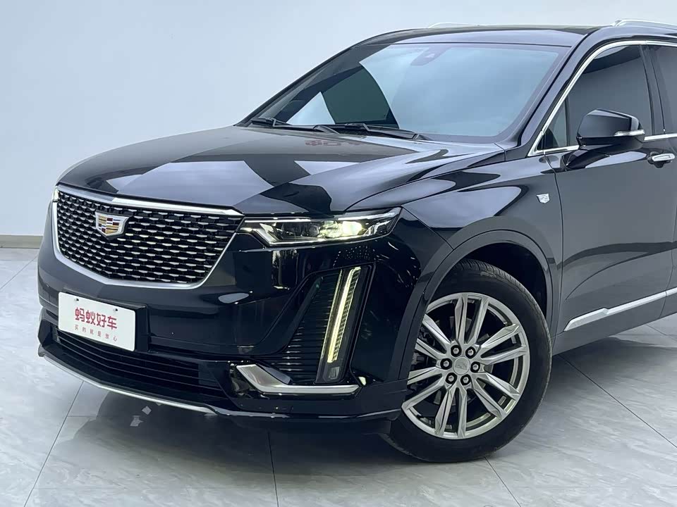 Cadillac XT6