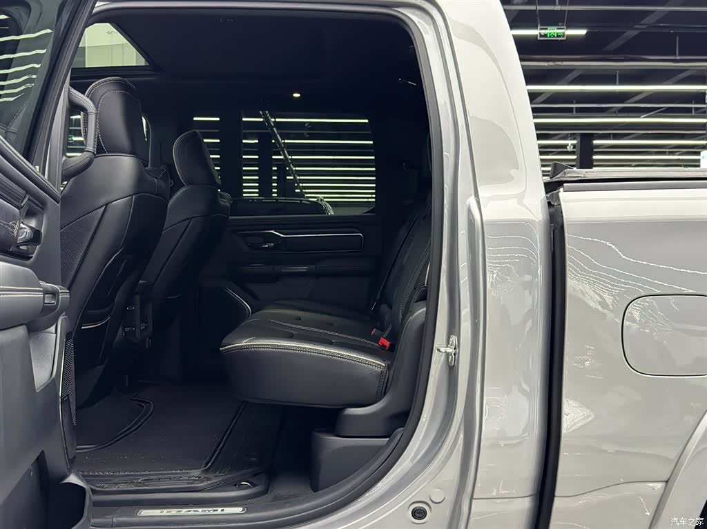 RAM Trucks, 2024 7