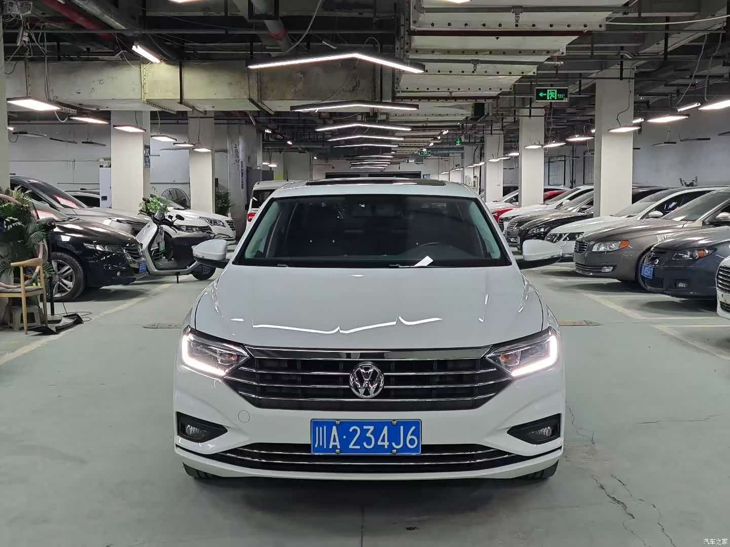 Volkswagen Sagitar, 2022 2