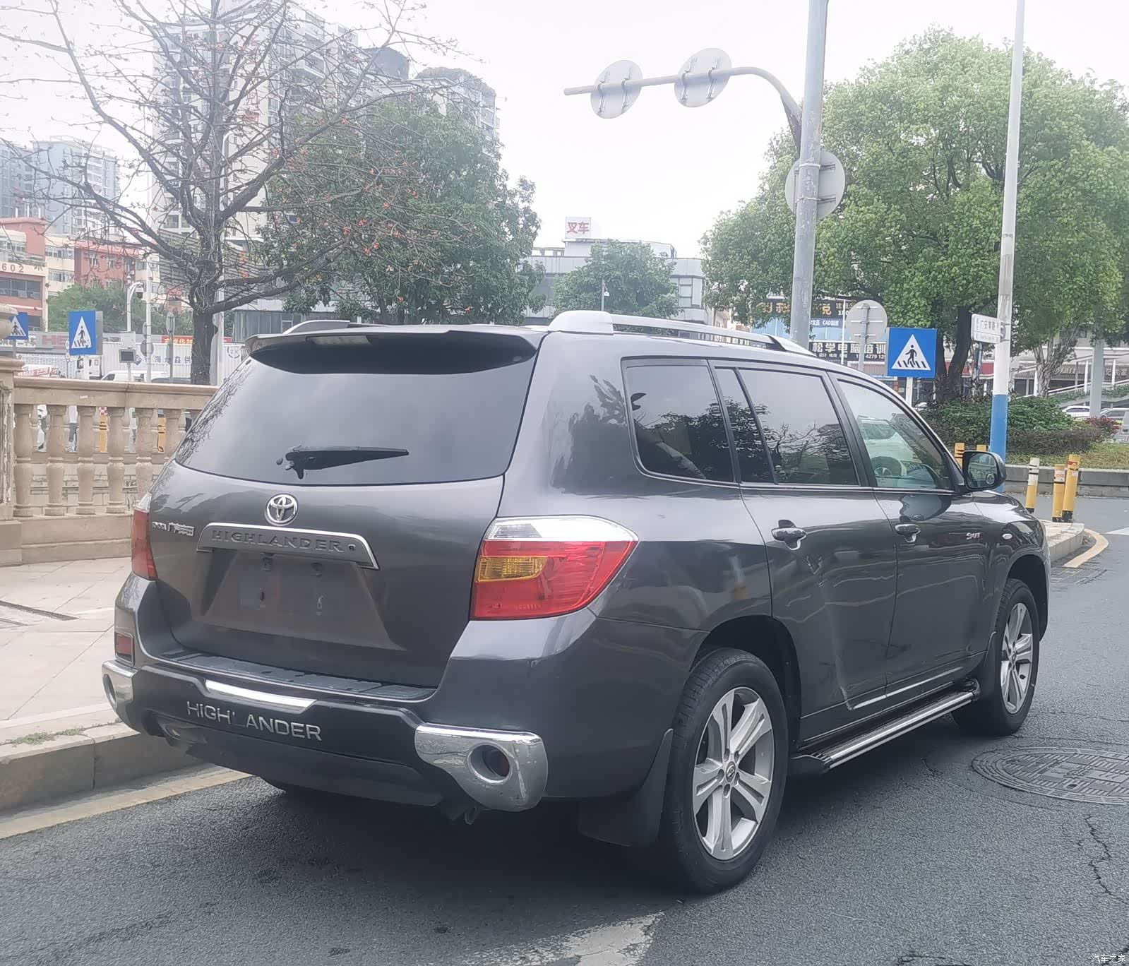 Toyota Highlander, 2010 все фото