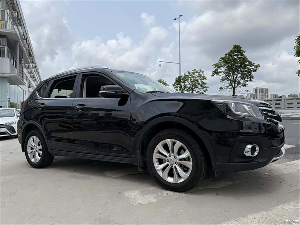 GAC GS5, 2015 9