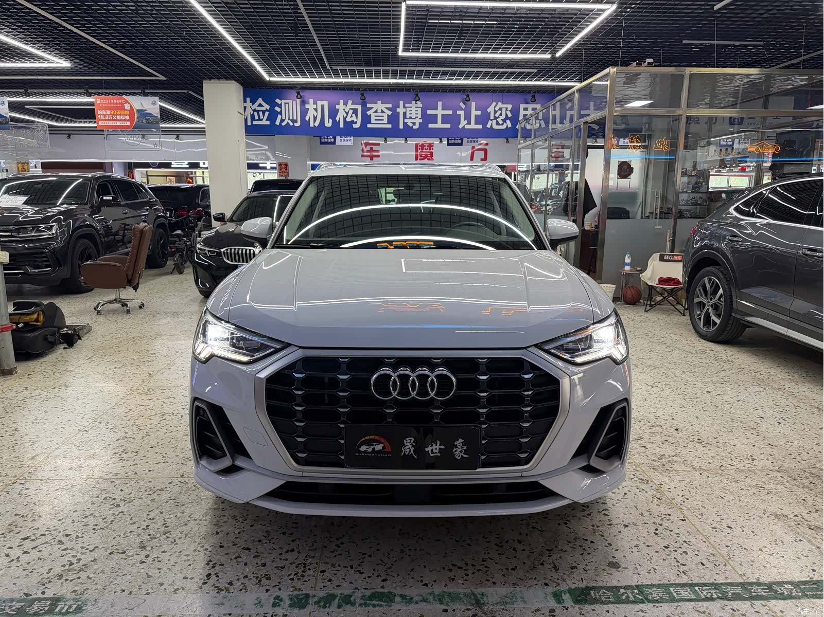 Audi Q3, 2022 2