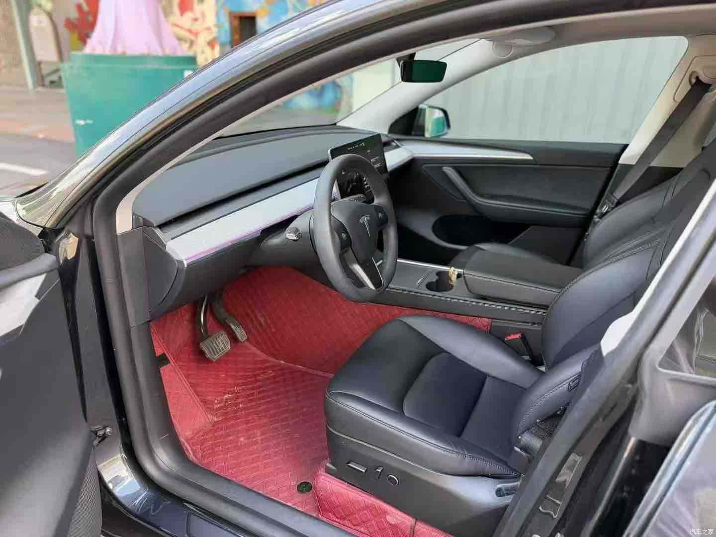 Tesla Model Y, 2024 3