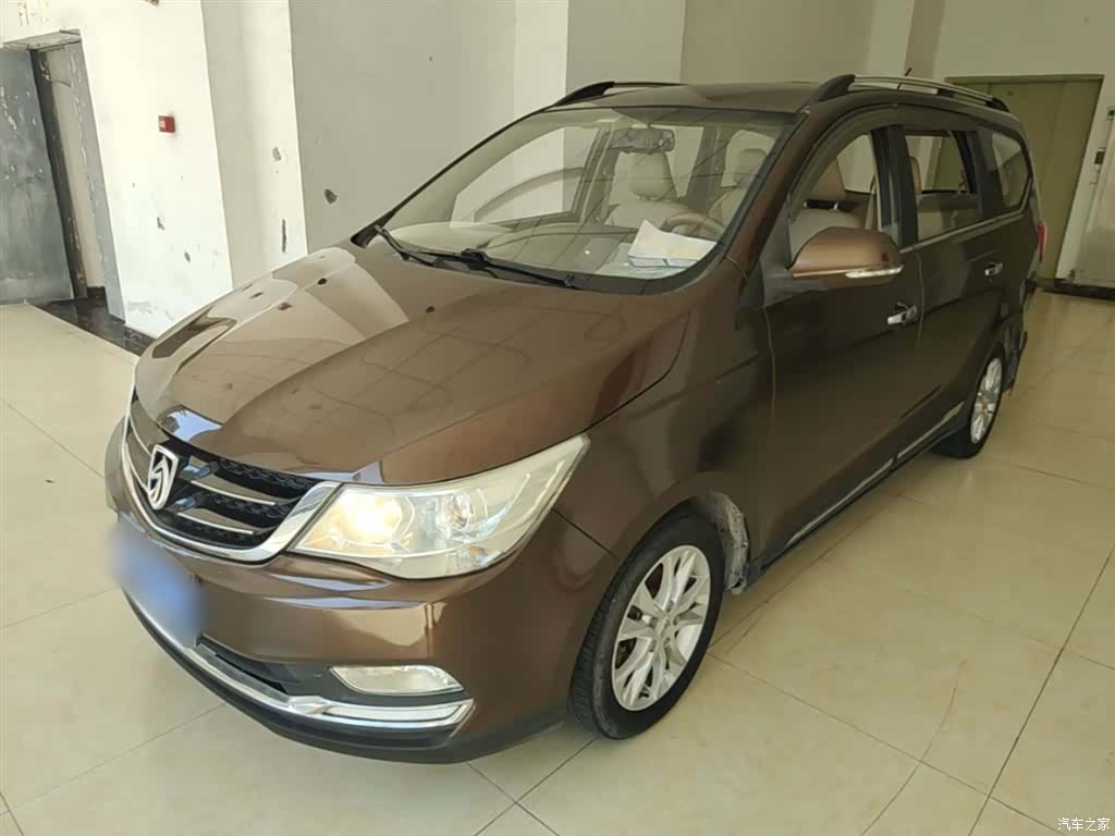 Wuling 730, 2016 1