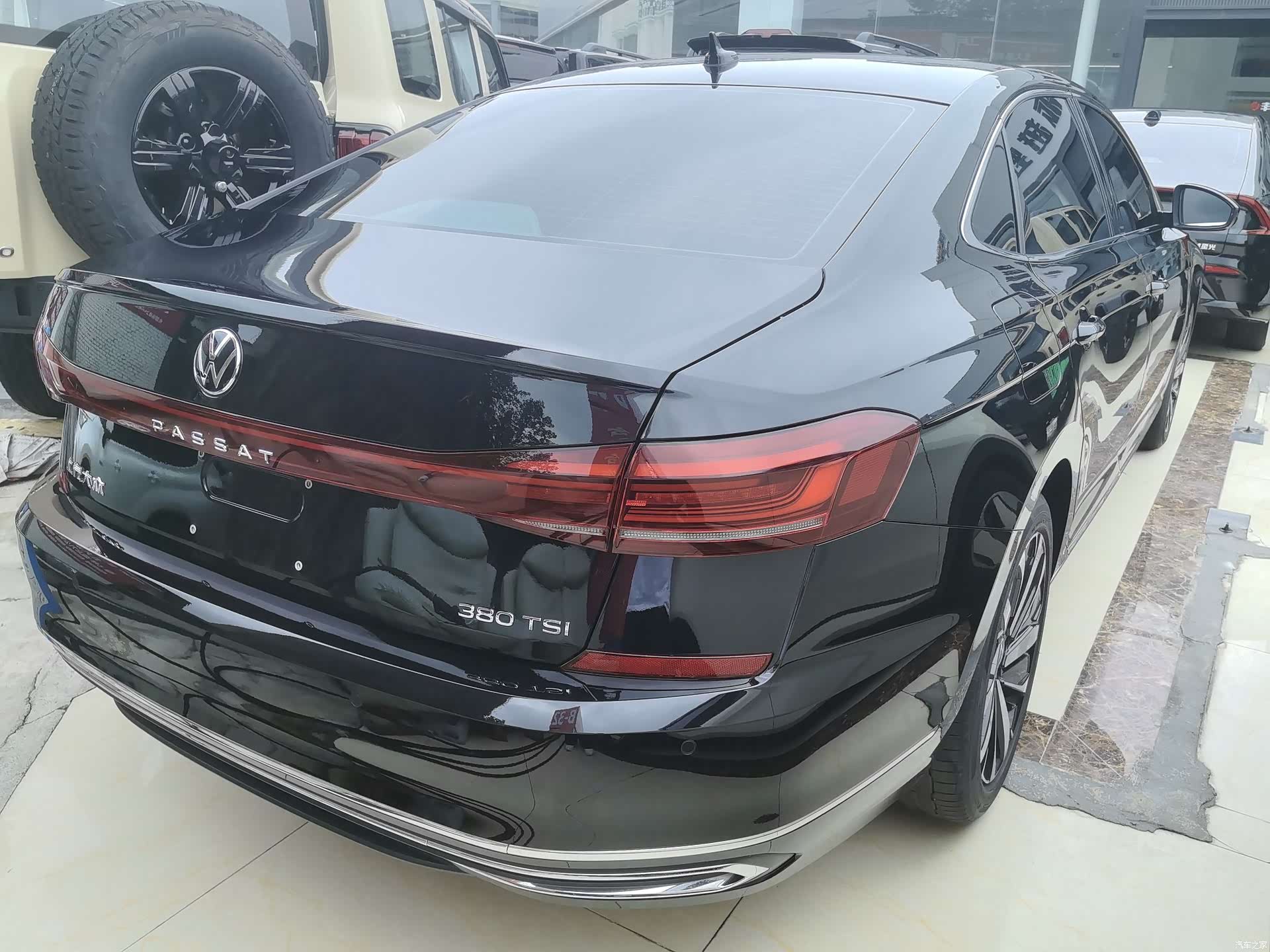 Volkswagen Passat, 2024 12