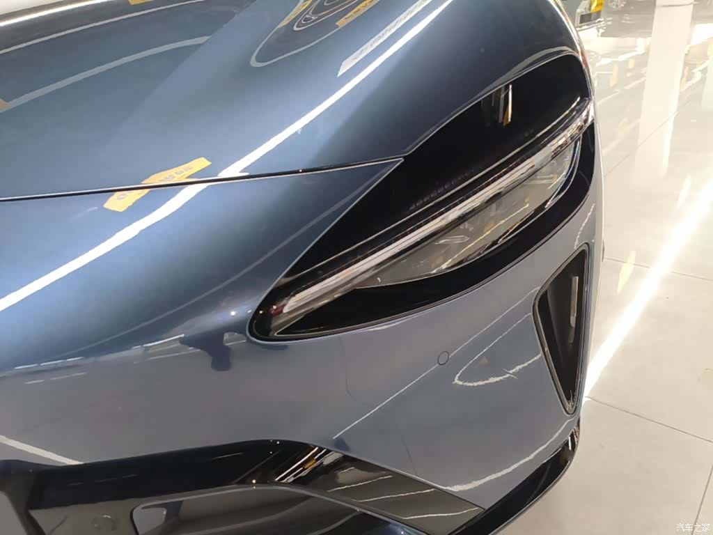 Xiaomi YU7, 2025 18