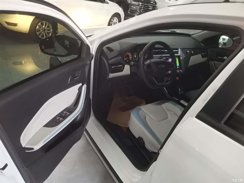 Chery 3x, 2022 16