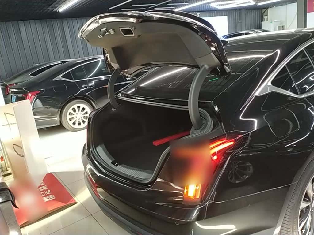 Cadillac CT5, 2023 19