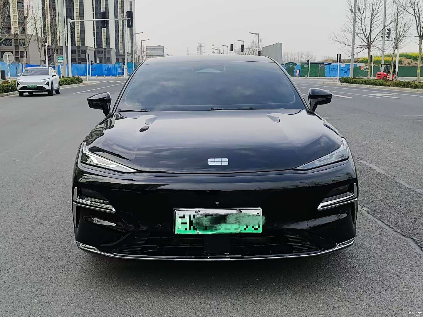 Geely 8, 2025 2