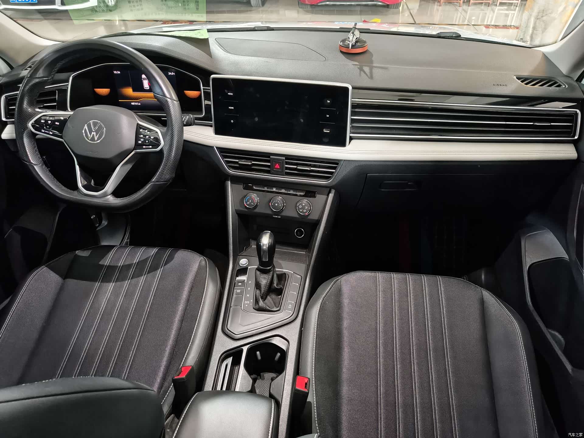 Volkswagen Tiguan L, 2022 8