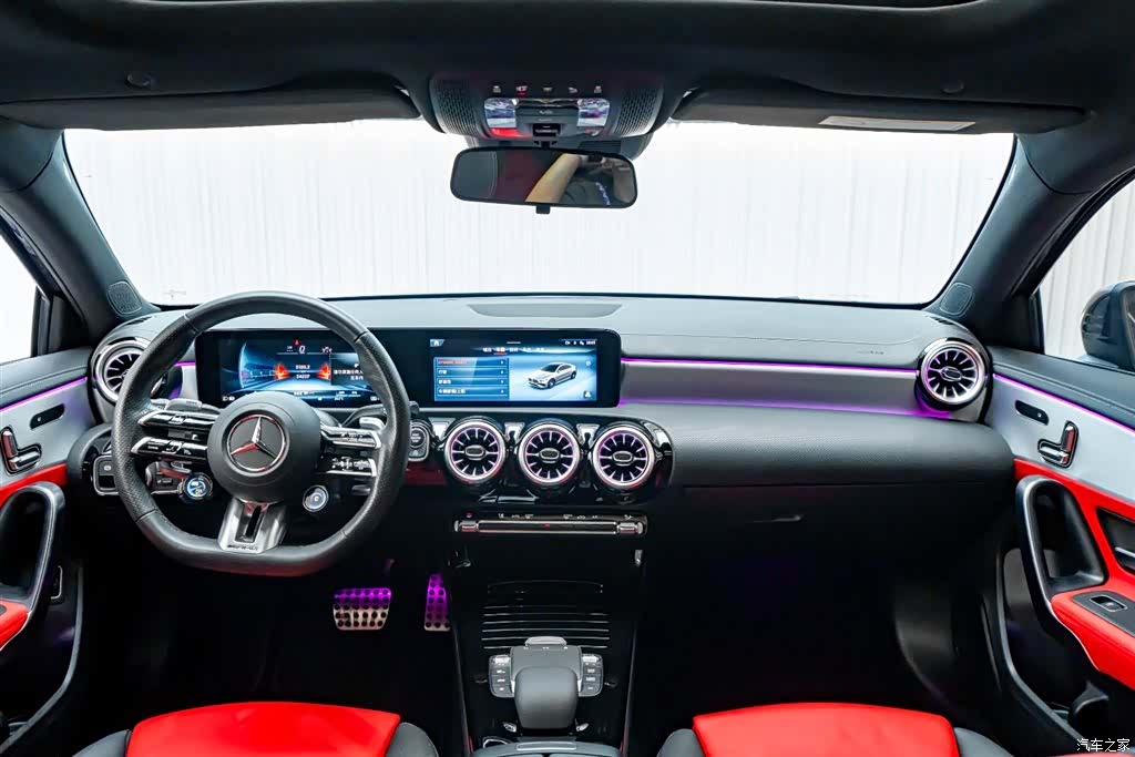 Mercedes-Benz A-Class, 2024 13