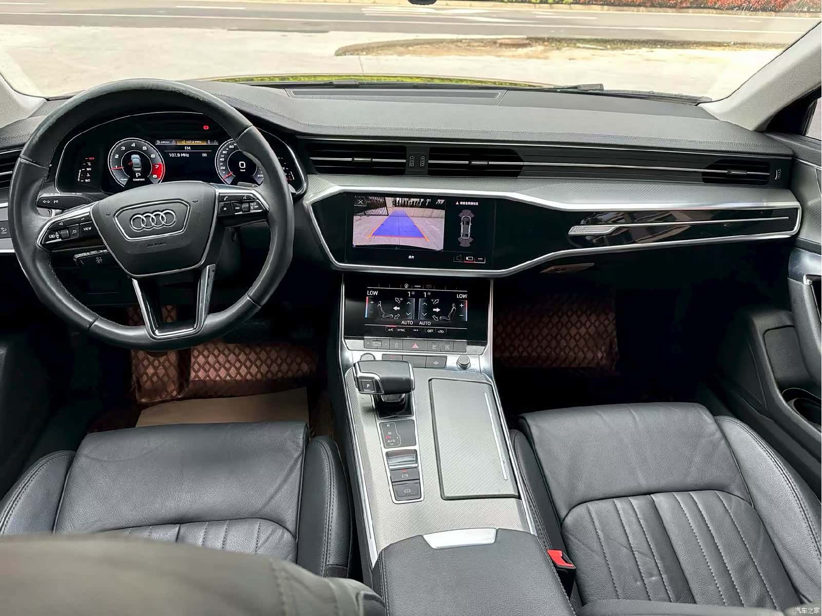 Audi A6L, 2021 все фото