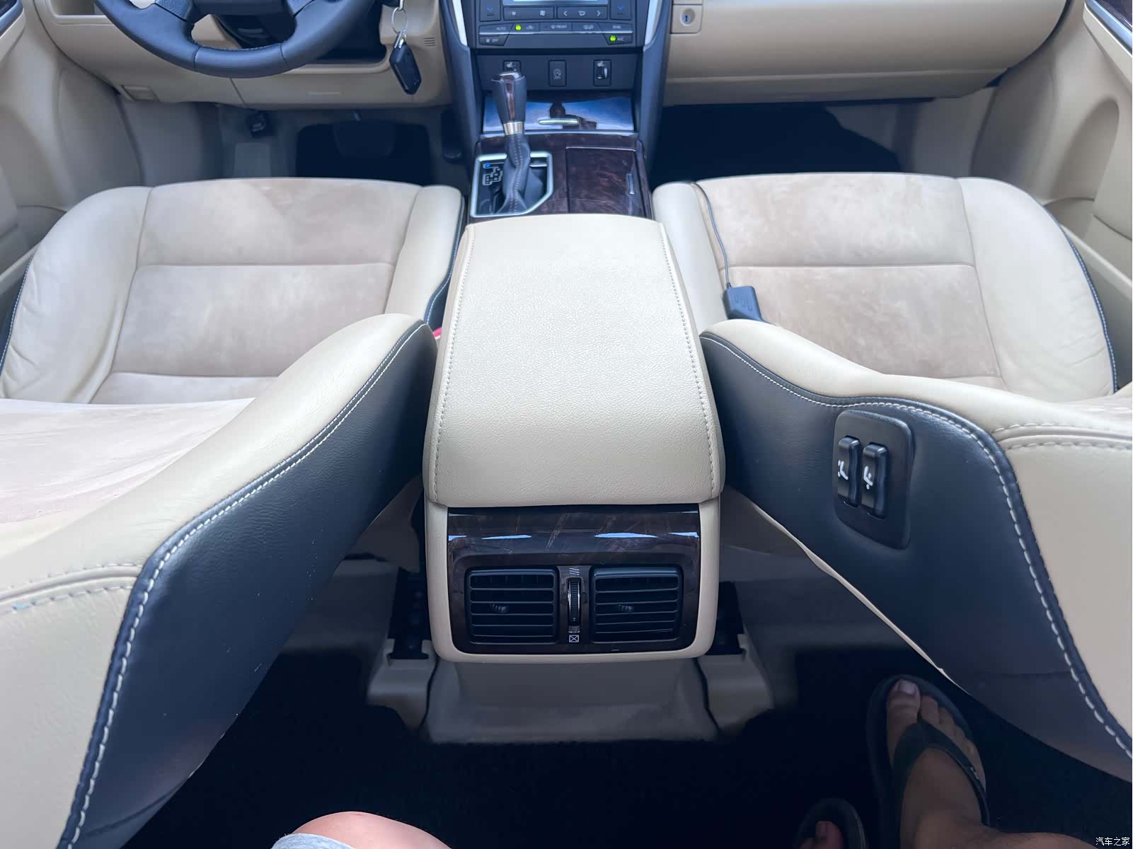 Toyota Camry, 2017 19