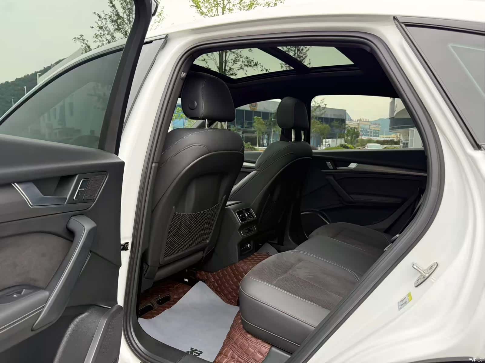 Audi Q5L, 2024 7