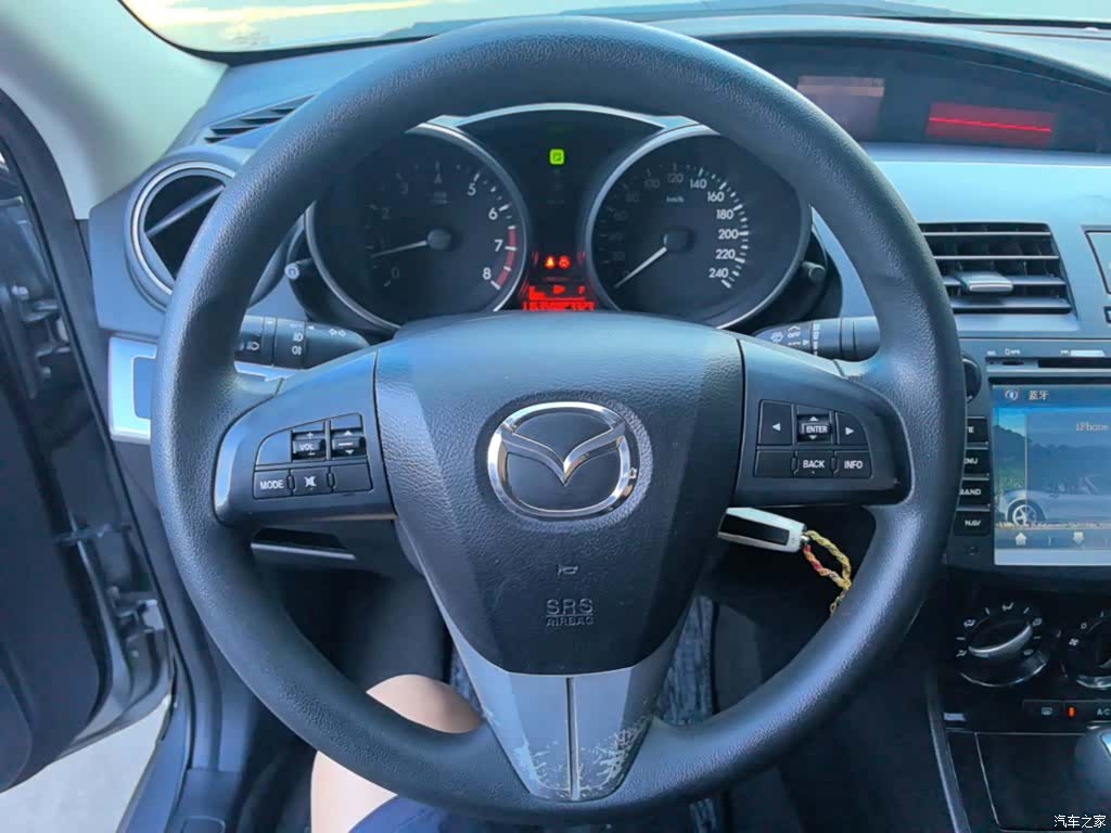 Mazda 3, 2016 11